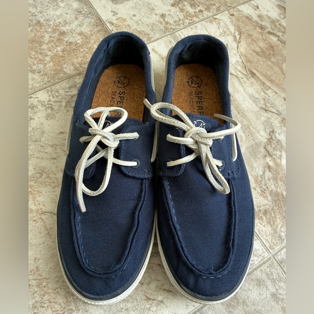 Sperry Women's SeaCycled Bahama 2.0 Boat Shoe
Size 8.5